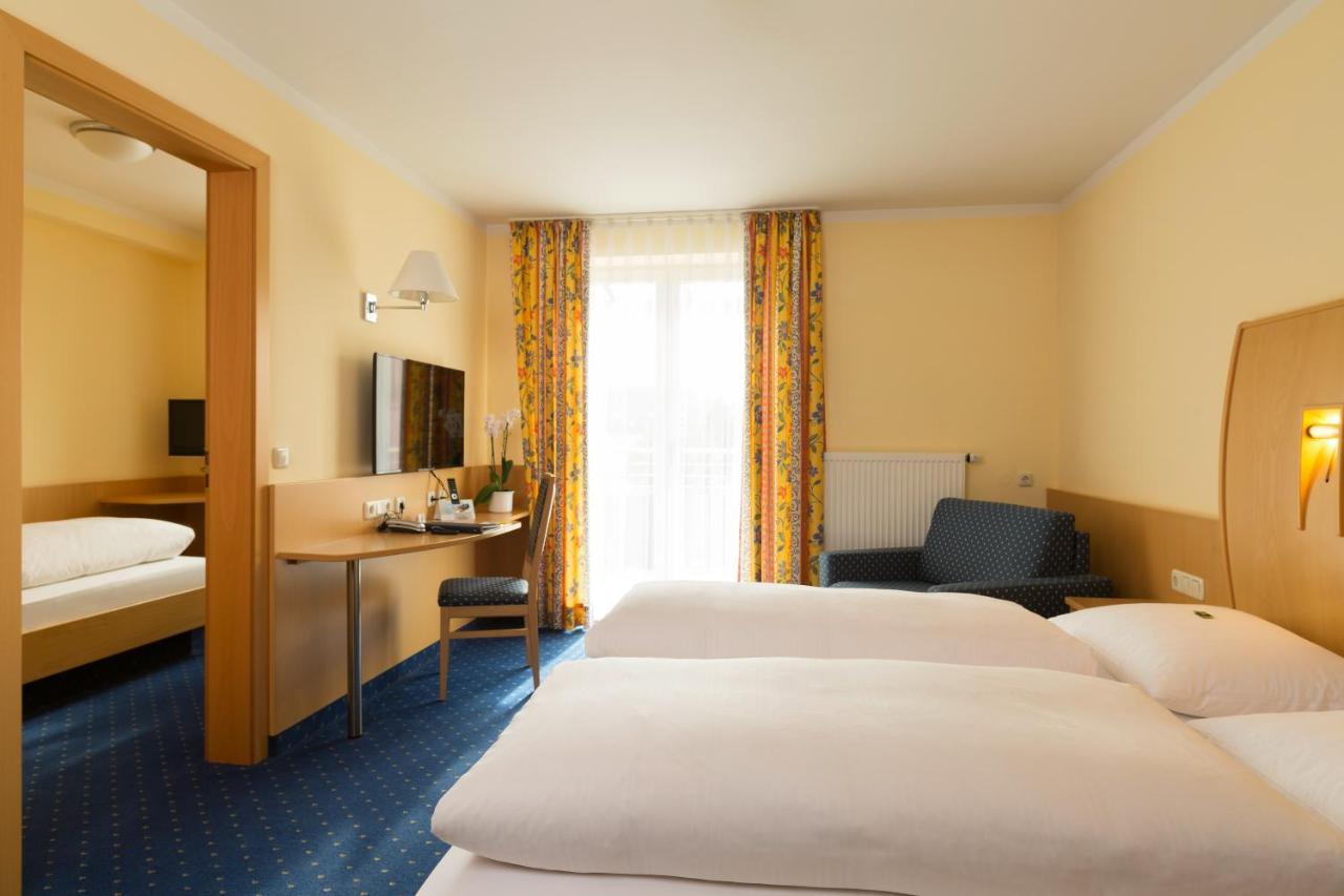 Landhotel Huberhof Allershausen Luaran gambar