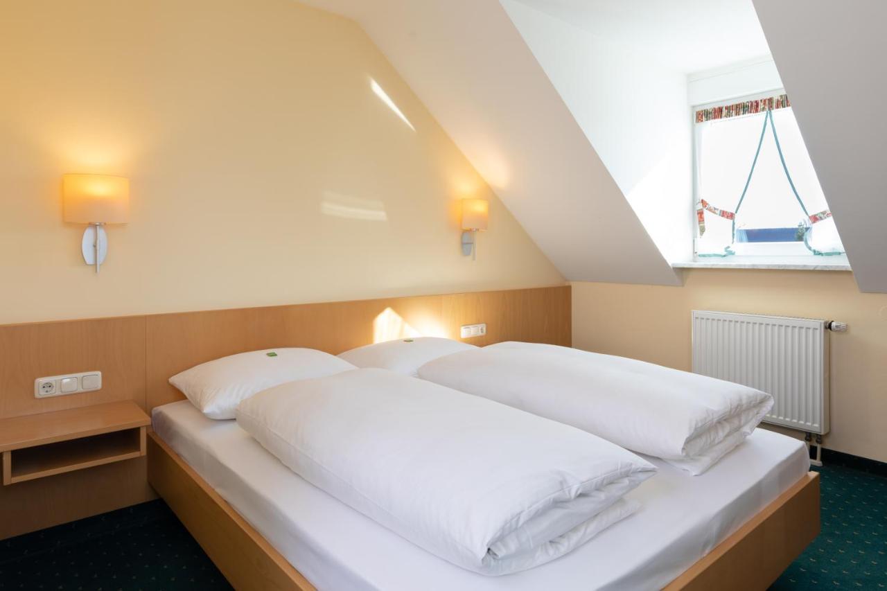 Landhotel Huberhof Allershausen Luaran gambar